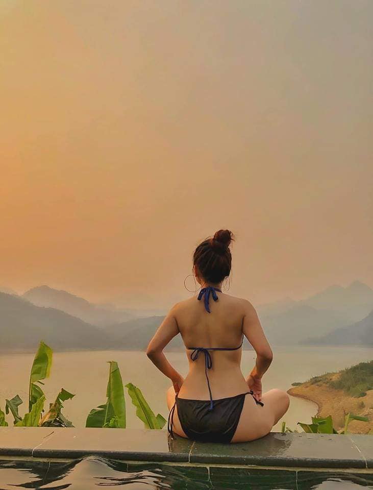 Cảnh quan Hồ Hòa Bình từ Resort tại Ba Khan