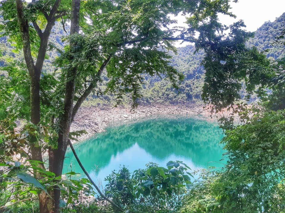 Khám phá hồ Tiên, bản Ngòi