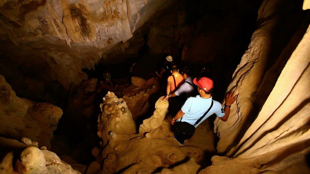 Tour Hồ Hòa Bình - Thác Bờ – Bản Ngòi 2 ngày