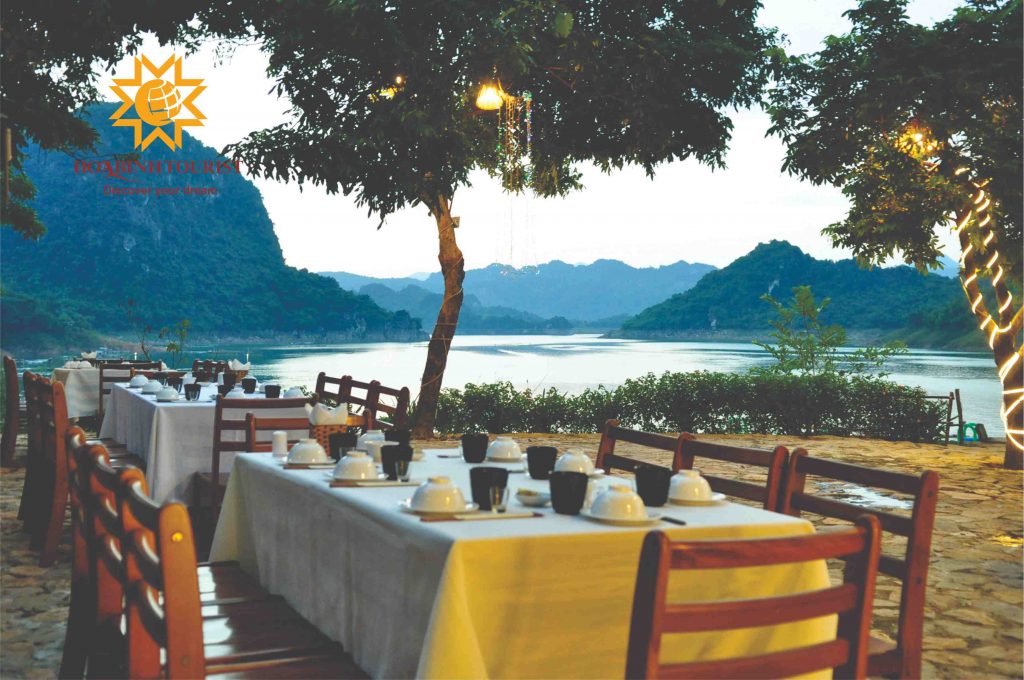 Du lịch Thung Nai, Hồ Hòa Bình ăn tại homestay bản Ngòi