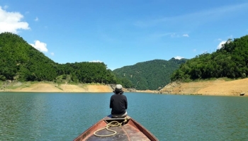 Xe đi Thung Nai Hòa Bình